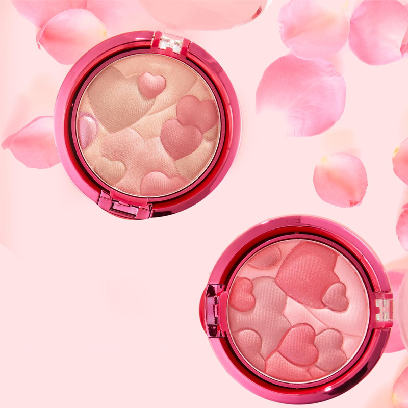 Natural Glow and Mood Boosting Heart Blush